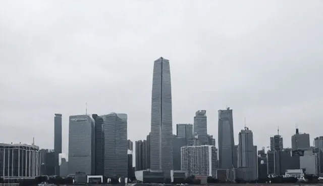 企业品牌VI设计如何通过媒体渠道提升市场适应性